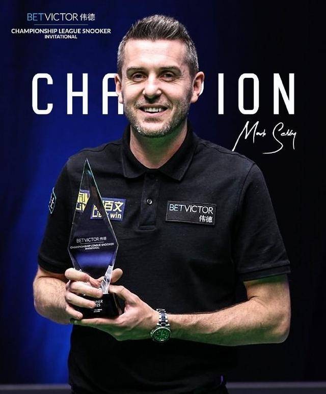 内外赛场上 内外赛场上